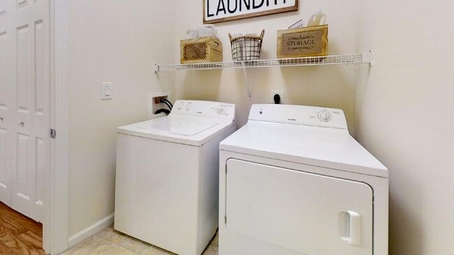Interior Photo - Windsor West Apartments