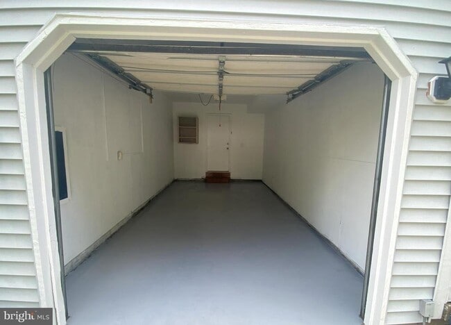 Building Photo - 5097 Bluehead Ct