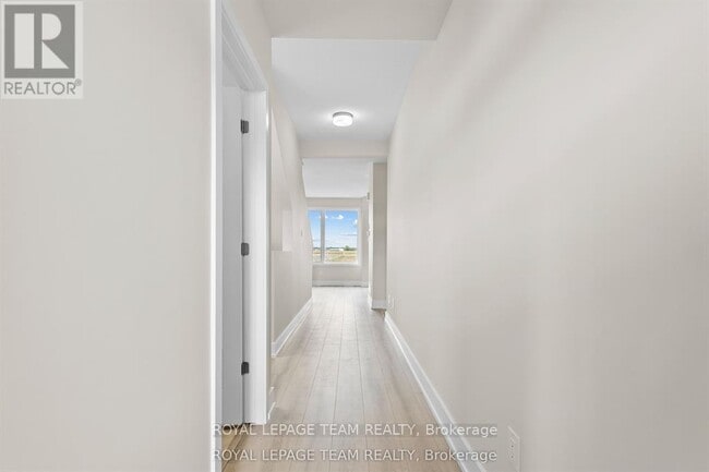 Building Photo - 343 Cantering Dr