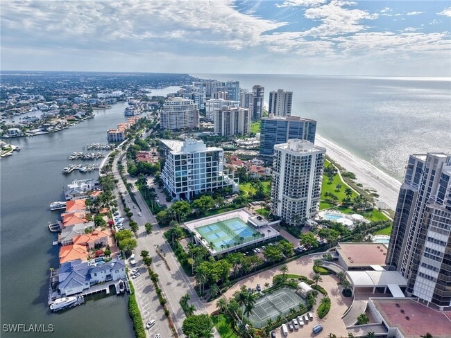 Foto del edificio - 4751 Gulf Shore Blvd N