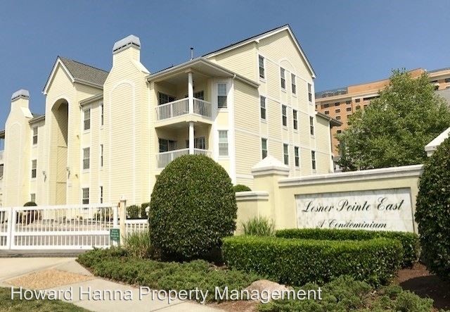 Primary Photo - 2300 Shore Sands Ct