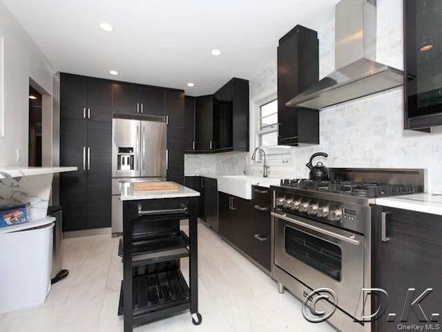 Foto del edificio - 469 E Park Ave