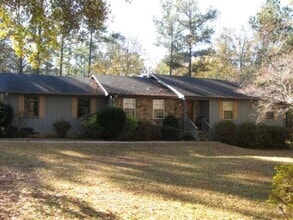 Building Photo - 2530 W McIntosh Rd