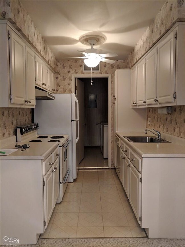 Foto del edificio - 24706 Meadow Ln