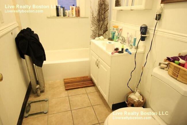 Foto del edificio - 162 Kelton St