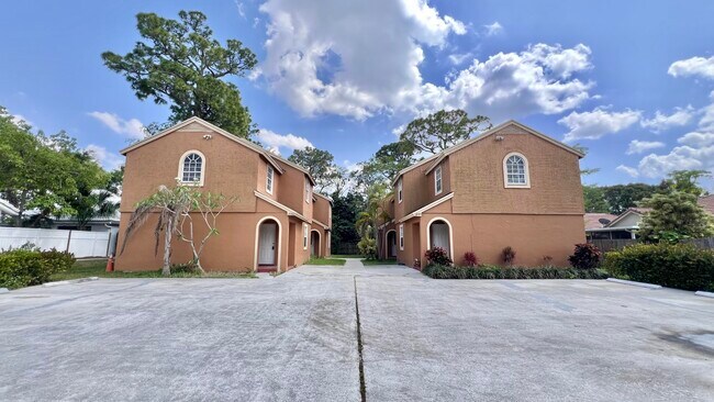 Foto del edificio - 13982 Morning Glory Dr
