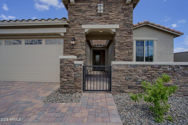 Foto del edificio - 5139 N 187th Ln