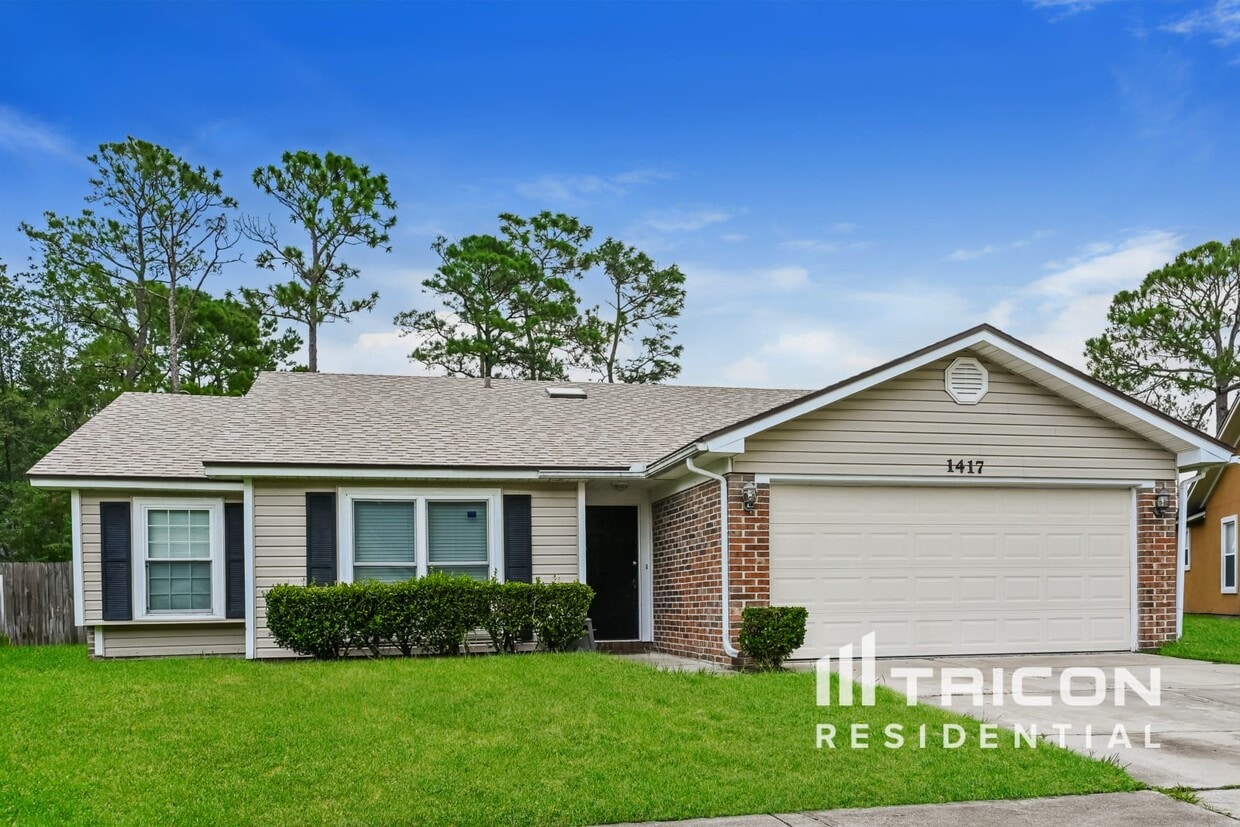 Foto principal - 1417 Kingfisher Ln N