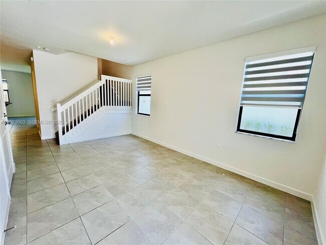 Foto del edificio - 11925 SW 247 St