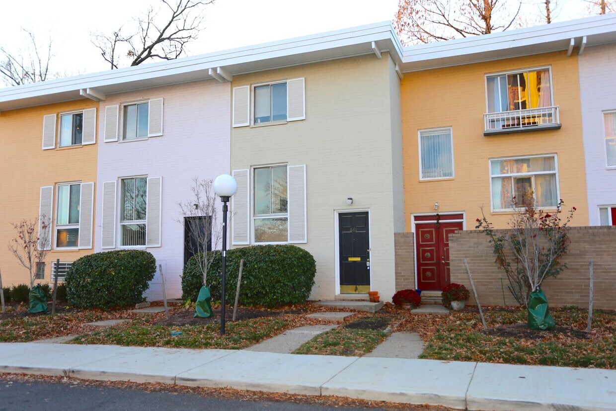 Primary Photo - 861 3rd St SW