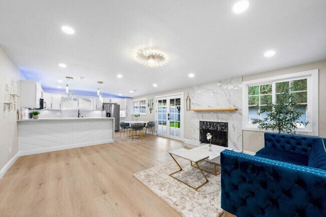 Building Photo - 13824 Powers Rd