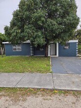 Building Photo - 1020 NW 147th St