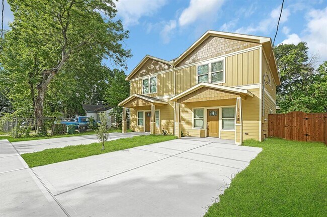 Building Photo - 6718 Orville St