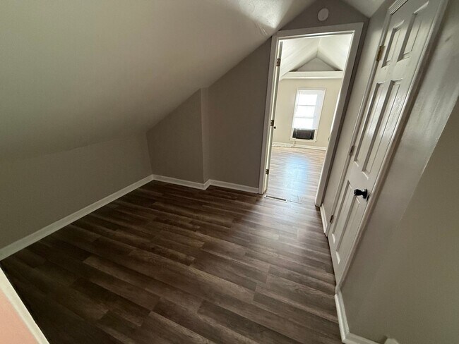 Foto del edificio - House for Rent