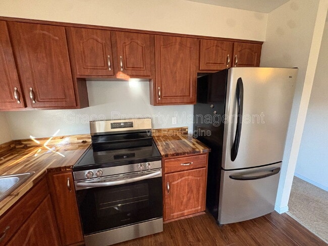 Building Photo - 17603 E Hawaii Pl