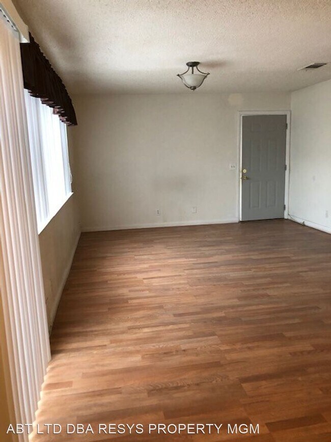 2 br, 1 bath House 3101 CHADFORD PLACE House Rental in Las Vegas