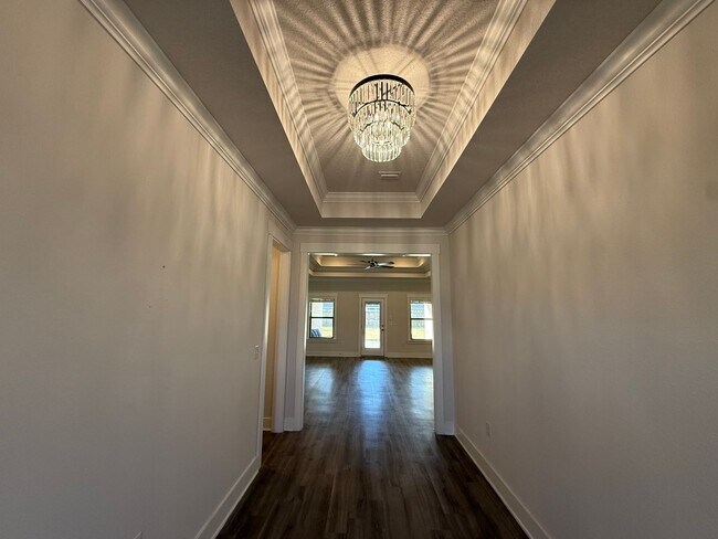 Foto del edificio - 6124 Cherry Hill Cir