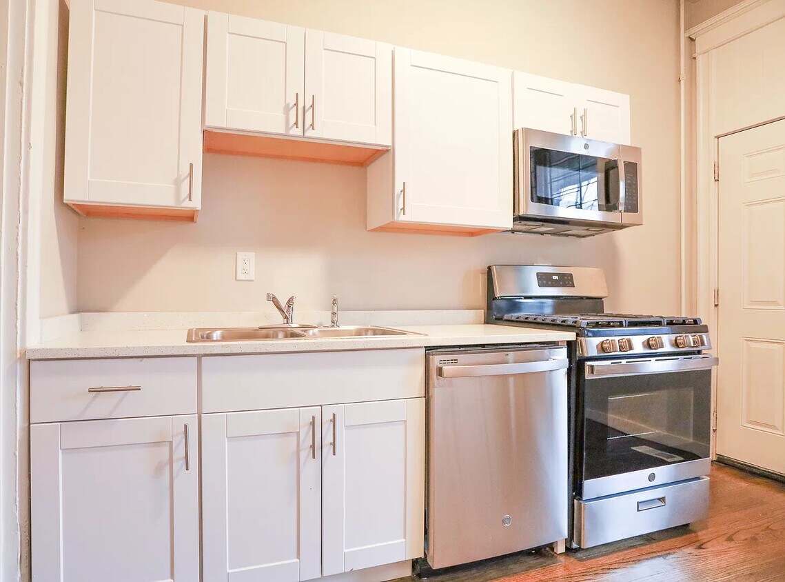 Foto principal - 3822 N Fremont St