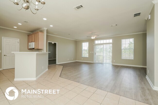 Foto del edificio - 603 E 8th St