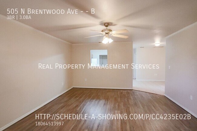 Building Photo - Newly Updated 3/3 Near Tech and Medical Di...