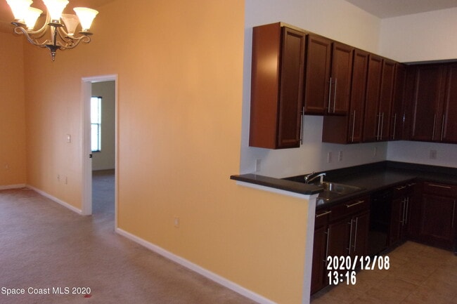 Foto del edificio - 4076 Meander Pl