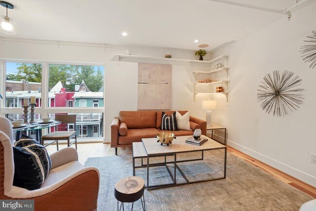 Foto del edificio - 1514 Newton St NW