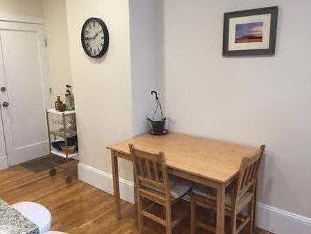 Foto del edificio - 32 Academy Hill Rd