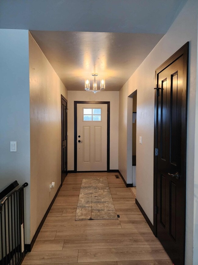 Building Photo - 2453 Scheuring Rd