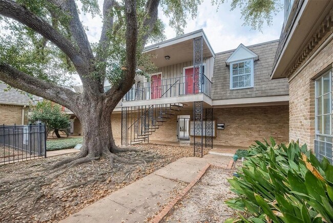 Foto del edificio - 2601 Marilee Ln