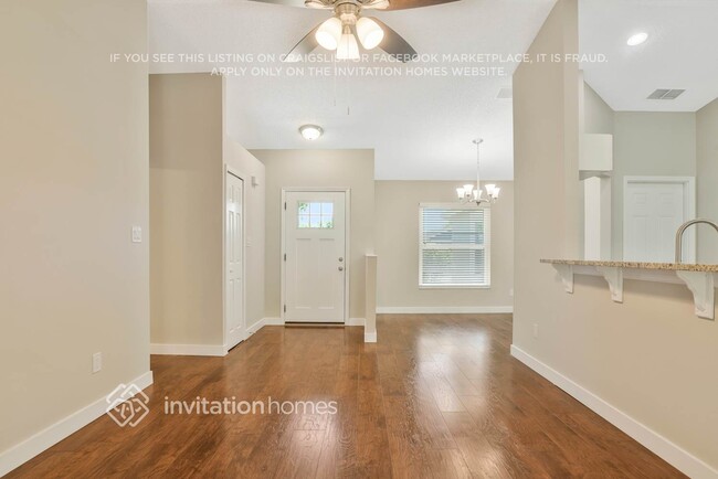 Building Photo - 15528 Hidden Lake Cir