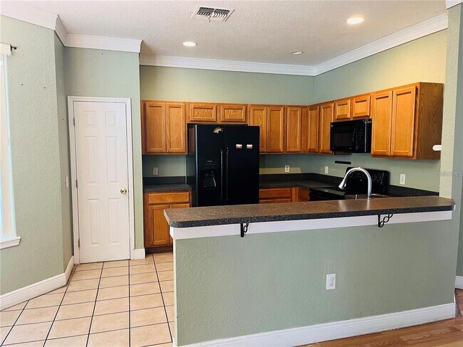 Building Photo - 2921 Bonita Cir