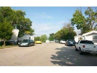 Foto principal - Oakwood Village Valley Park MHP