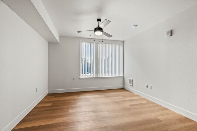 Spacious Bedrooms - Vuela Apartments