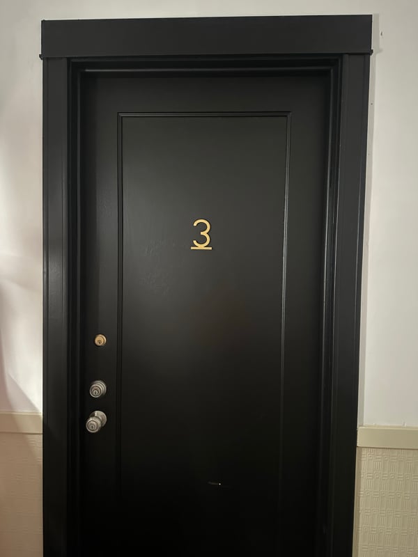 Building Photo - 6108 S Rhodes Ave