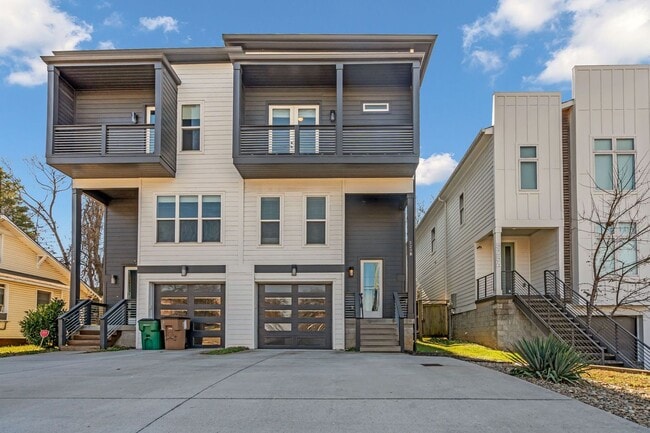 Foto del edificio - Modern Living in Wedgewood Houston