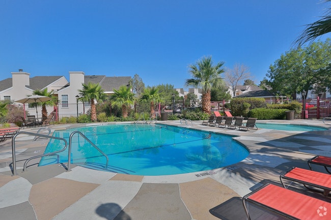 Foto del edificio - The Crest