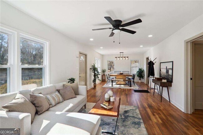 Foto del edificio - 1687 Porter Dr NW