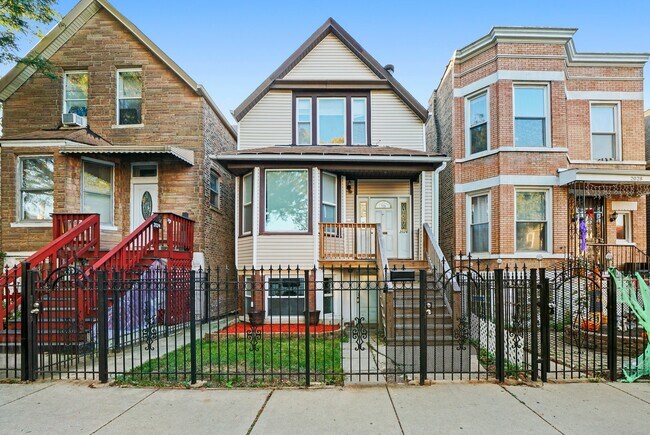Building's Front Pictures - 2026 N Karlov Ave