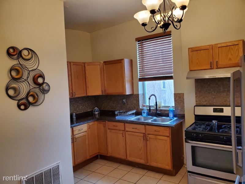 Foto principal - 3144 W Jackson Blvd