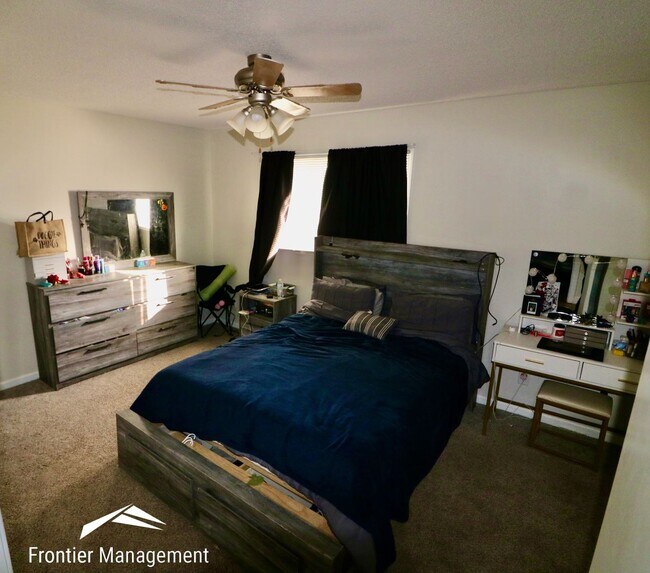 Foto del edificio - 2013/2015 Shirley