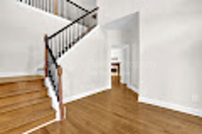 Foto del edificio - 230 Graystone Way
