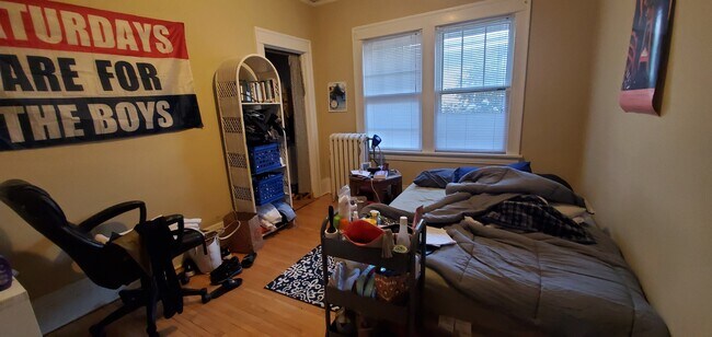 Foto del edificio - 1517 Fairmount Ave