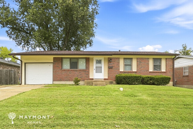 Building Photo - 1543 Coachway Ln