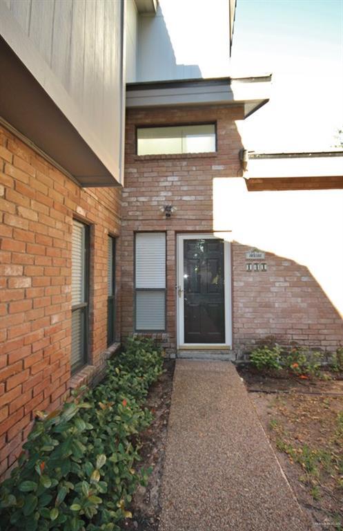 Building Photo - 132 E Xanthisma Ave