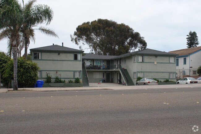 Building Photo - 481 Palm Ave