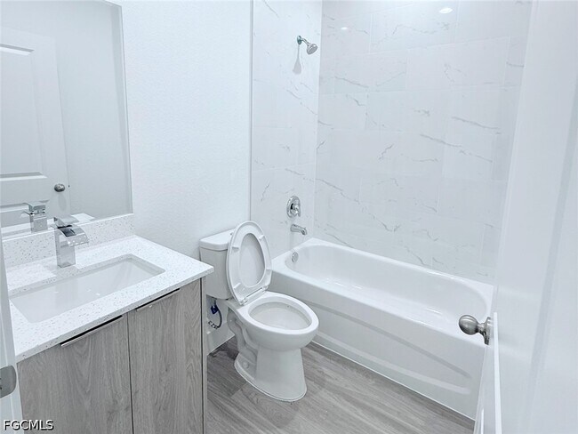 Foto del edificio - 1048 Jay Ct