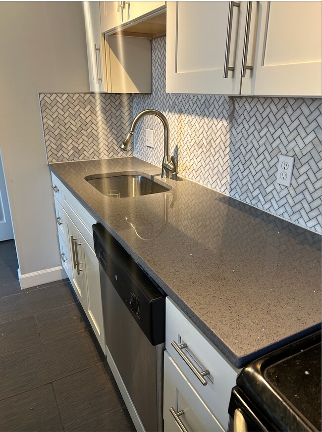 Foto del edificio - 407 N Taylor Ave