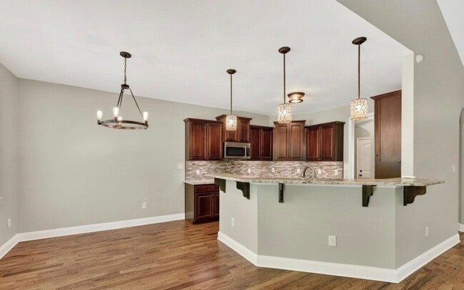 Foto del edificio - 488 McKendree Rd