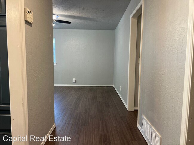 Building Photo - 3 br, 2 bath House - 4805 Elmview Drive