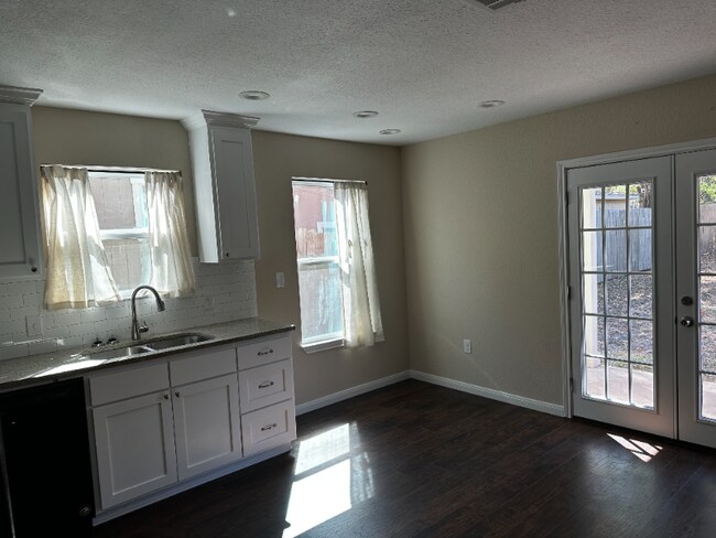 Foto del edificio - 804 N 10th St